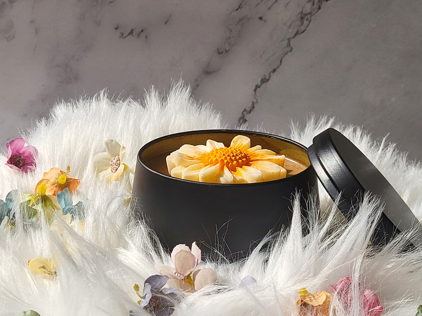 Gingerbread Man Wickless Candle